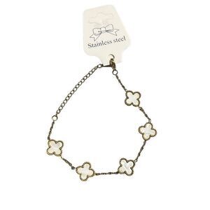 Alabaster Four Leaf Clover Gold Tone Stainless Steel Charm Fashion Bracelet New
